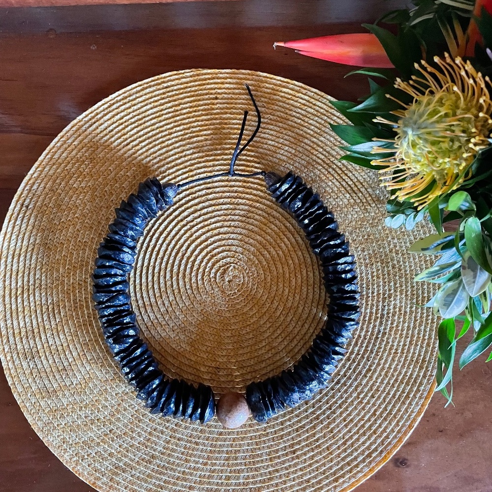 Authentic Hawaiian Handmade Kukui Nut Unisex Lei